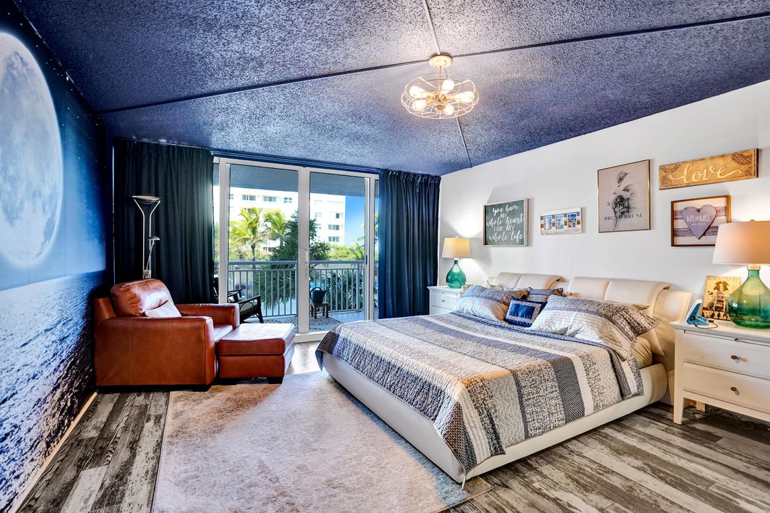 For Sale: $750,000 (2 beds, 2 baths, 1402 Square Feet)