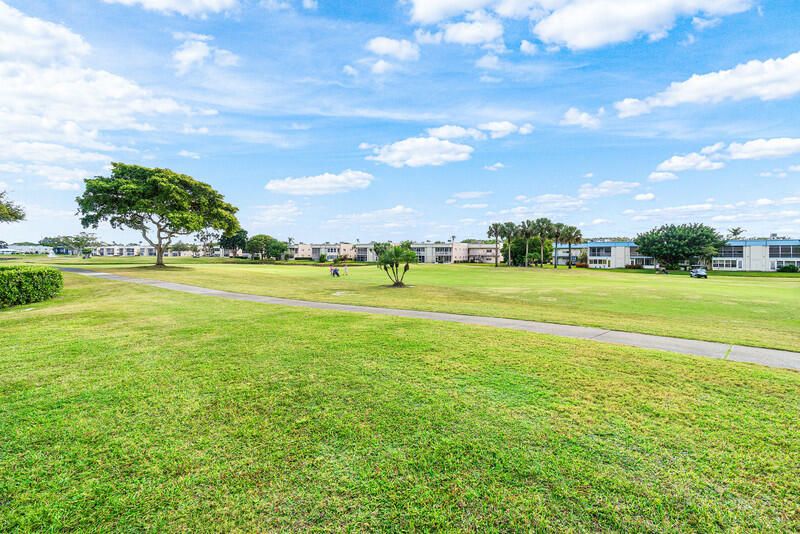 En Venta: $100,000 (2 camas, 2 baños, 910 Pies cuadrados)