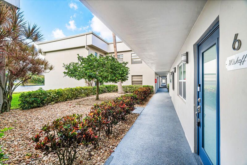 En Venta: $100,000 (2 camas, 2 baños, 910 Pies cuadrados)