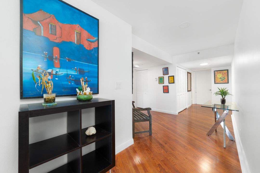 For Sale: $695,000 (2 beds, 2 baths, 1915 Square Feet)