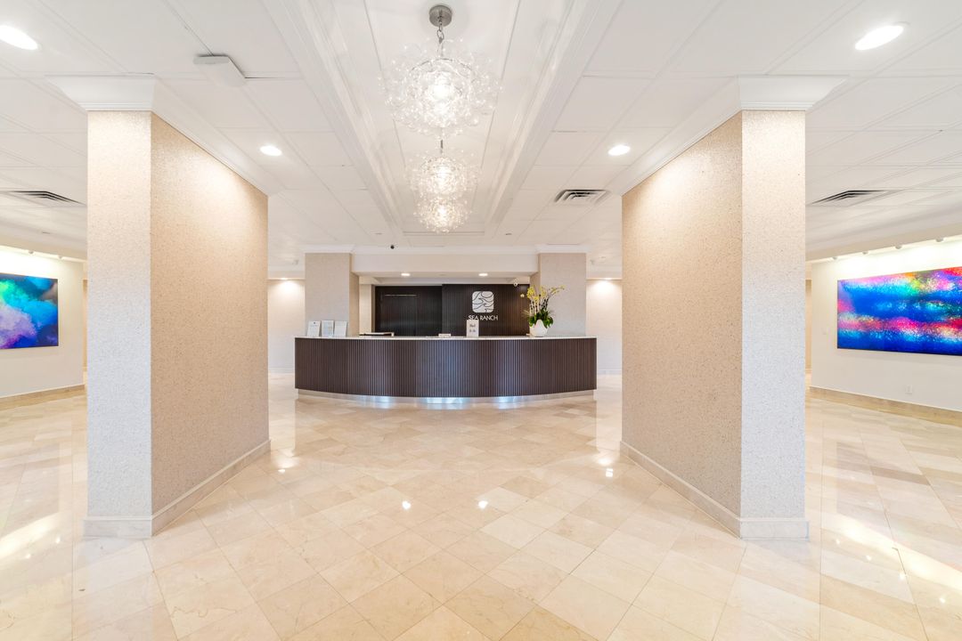 For Sale: $695,000 (2 beds, 2 baths, 1915 Square Feet)