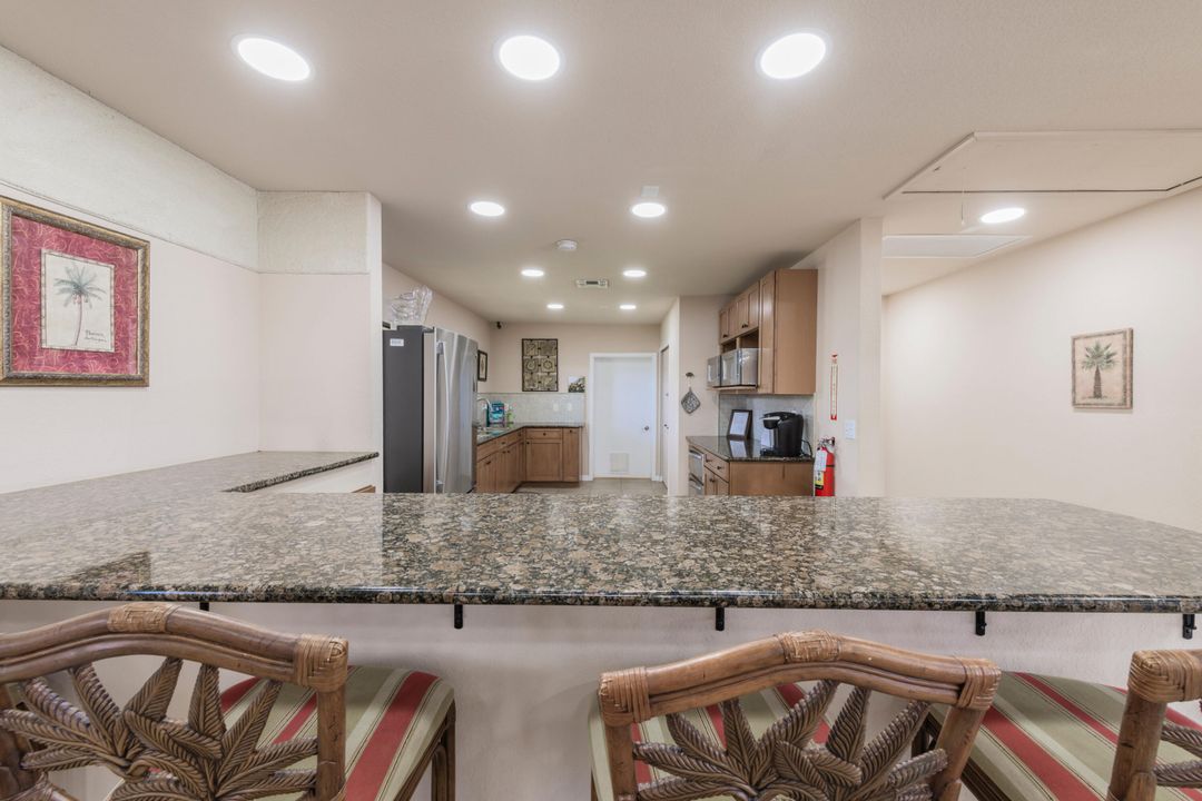 For Rent: $2,500 (2 beds, 2 baths, 1053 Square Feet)