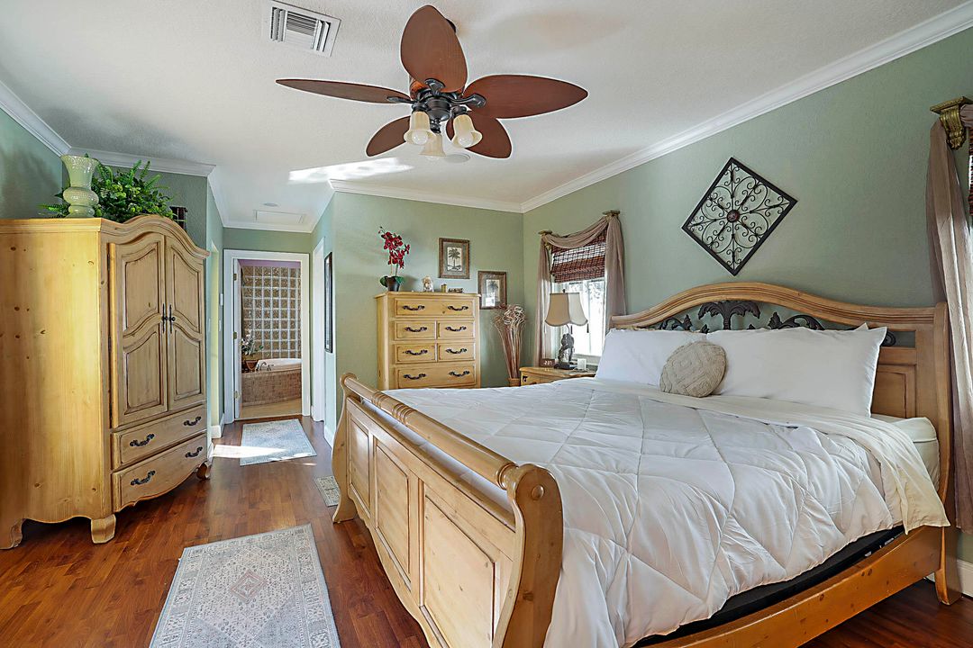 For Sale: $1,625,000 (4 beds, 4 baths, 2570 Square Feet)