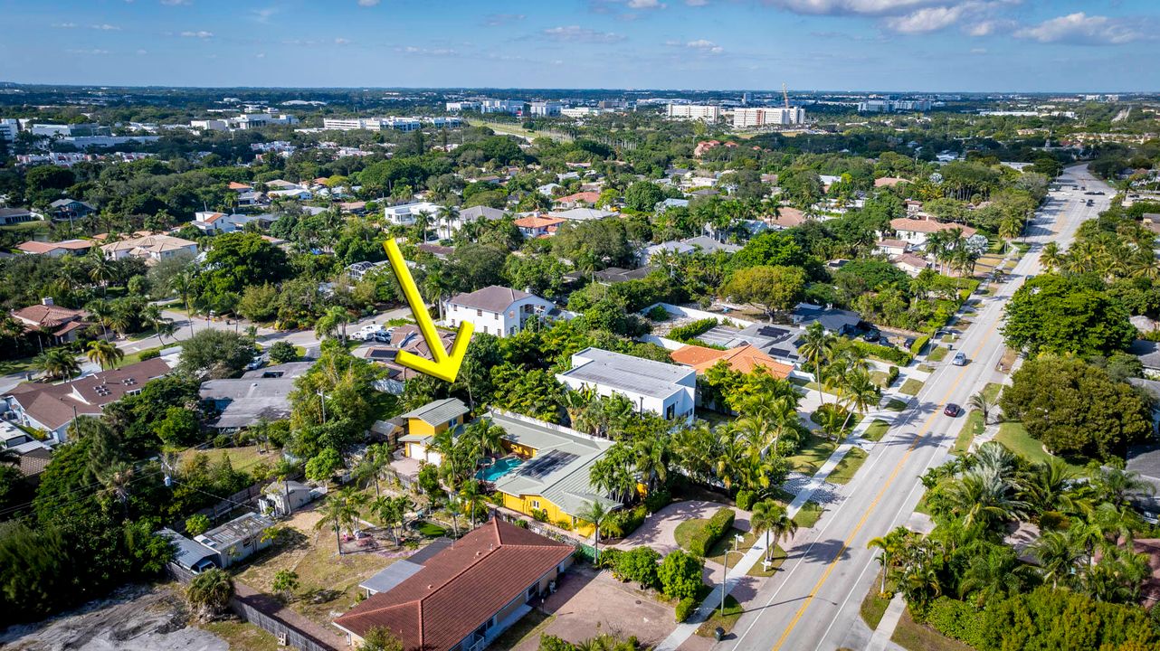 For Sale: $1,625,000 (4 beds, 4 baths, 2570 Square Feet)