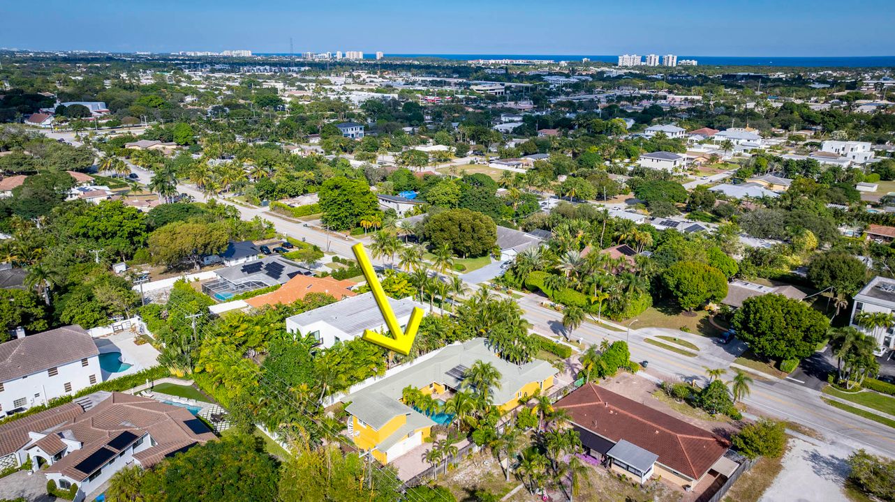 For Sale: $1,625,000 (4 beds, 4 baths, 2570 Square Feet)