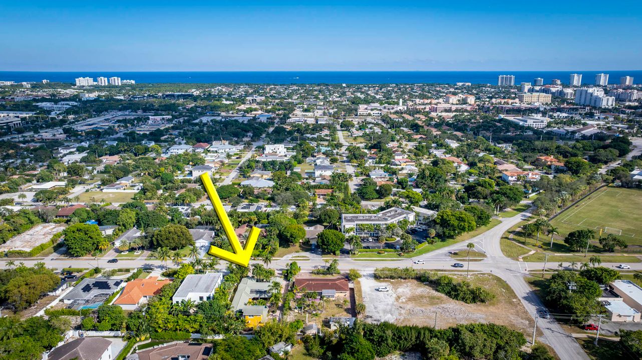 For Sale: $1,625,000 (4 beds, 4 baths, 2570 Square Feet)