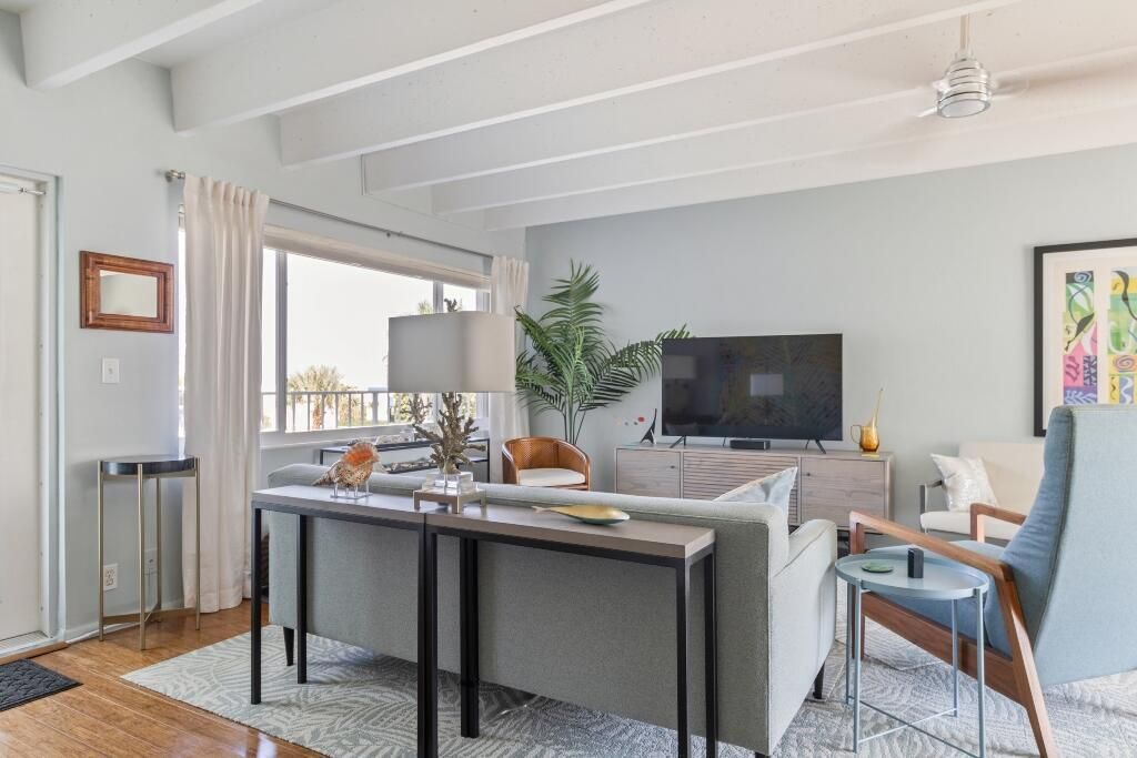 Activo con contrato: $199,000 (1 camas, 1 baños, 850 Pies cuadrados)