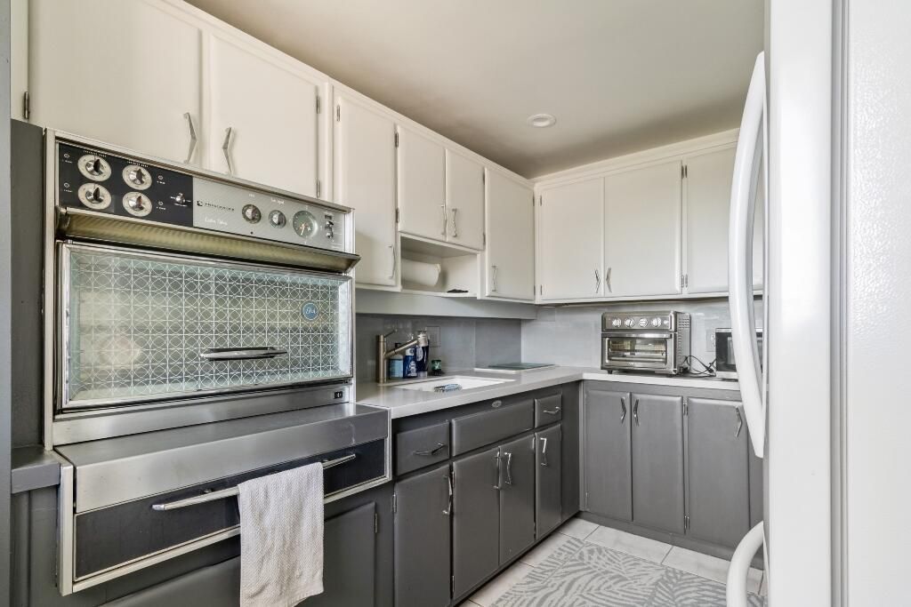 Activo con contrato: $199,000 (1 camas, 1 baños, 850 Pies cuadrados)