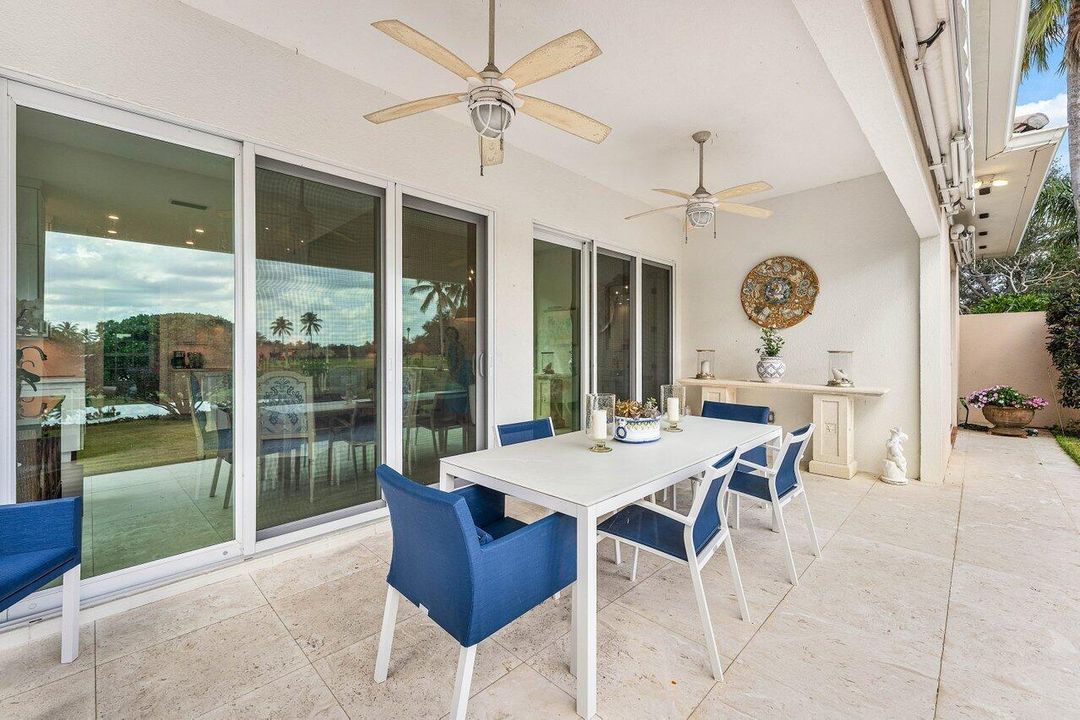 待售: $1,075,000 (3 贝兹, 2 浴室, 2001 平方英尺)