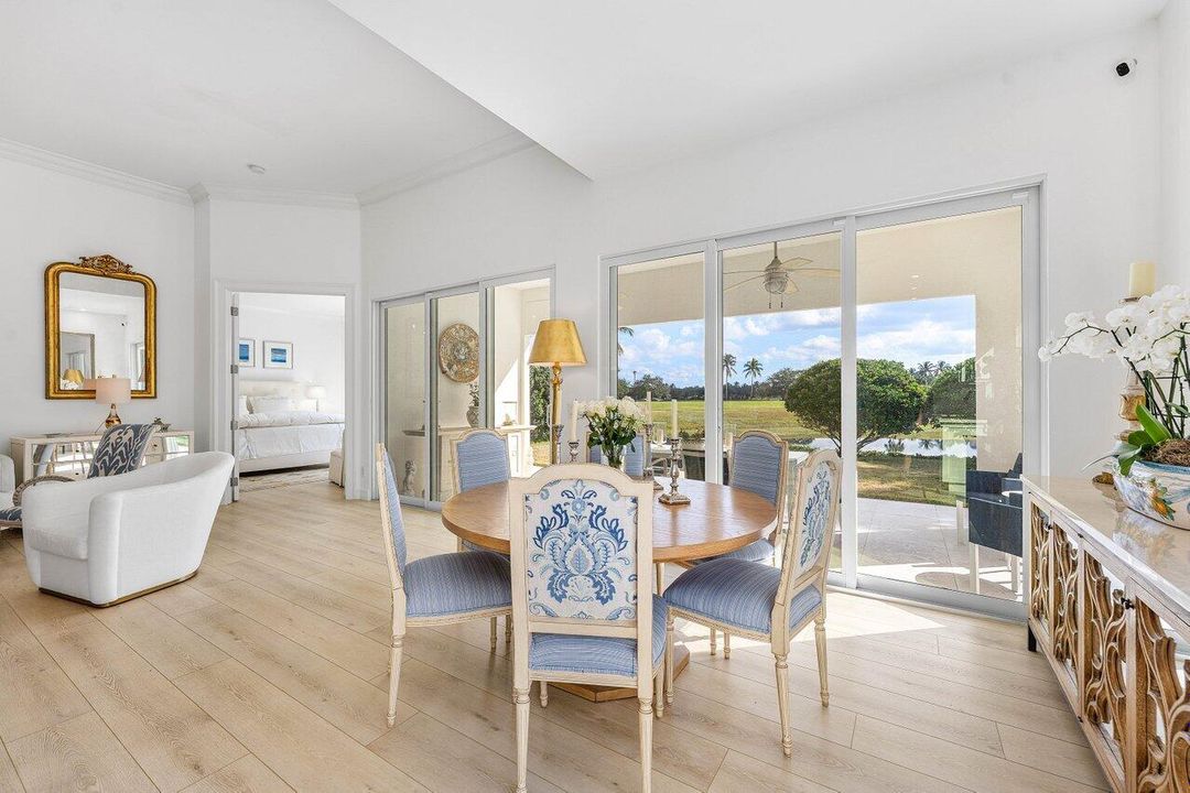 待售: $1,075,000 (3 贝兹, 2 浴室, 2001 平方英尺)