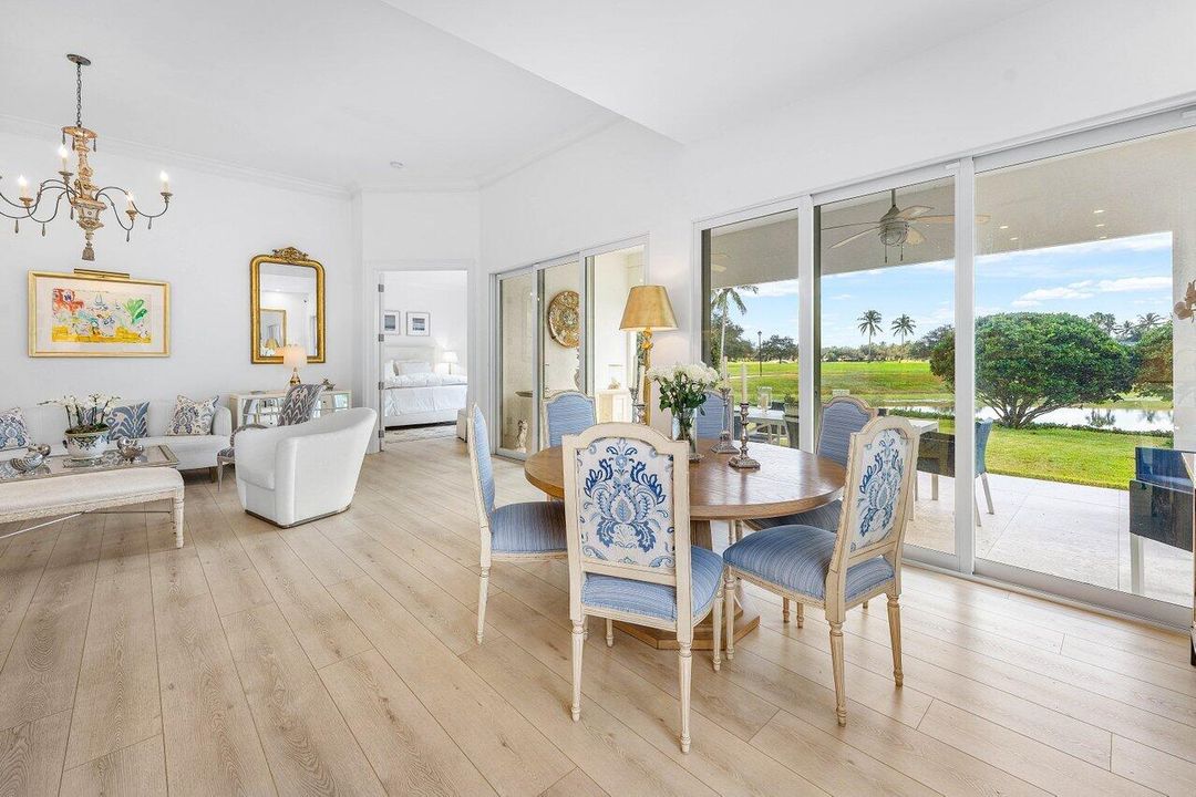 待售: $1,075,000 (3 贝兹, 2 浴室, 2001 平方英尺)