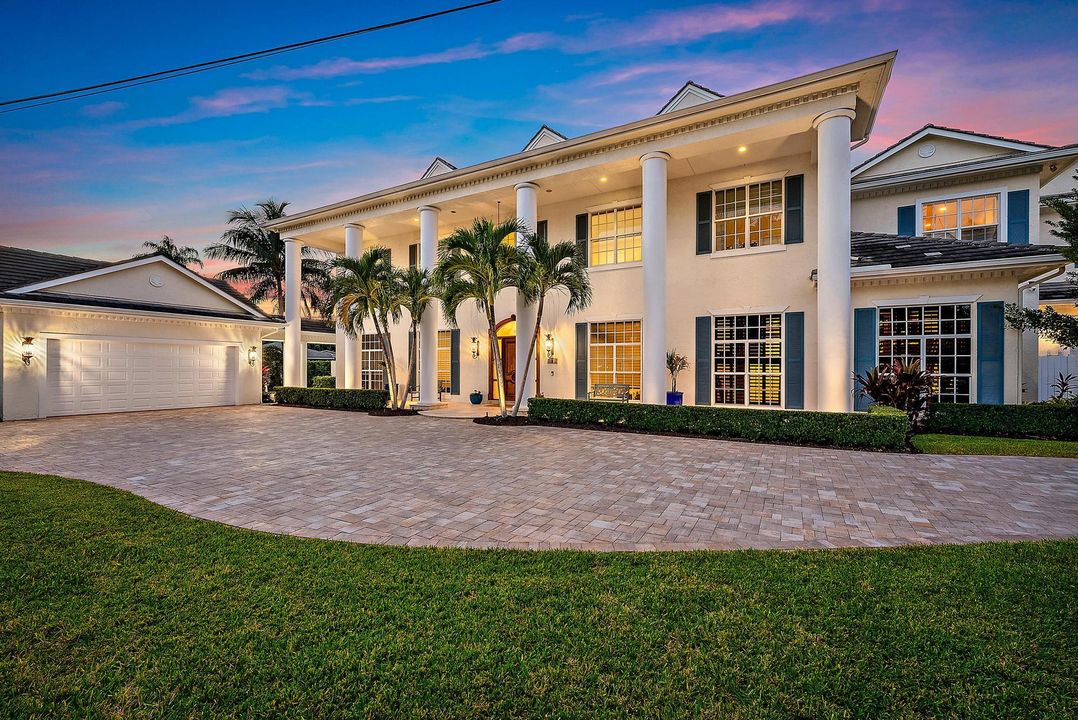 For Sale: $11,500,000 (6 beds, 7 baths, 7903 Square Feet)