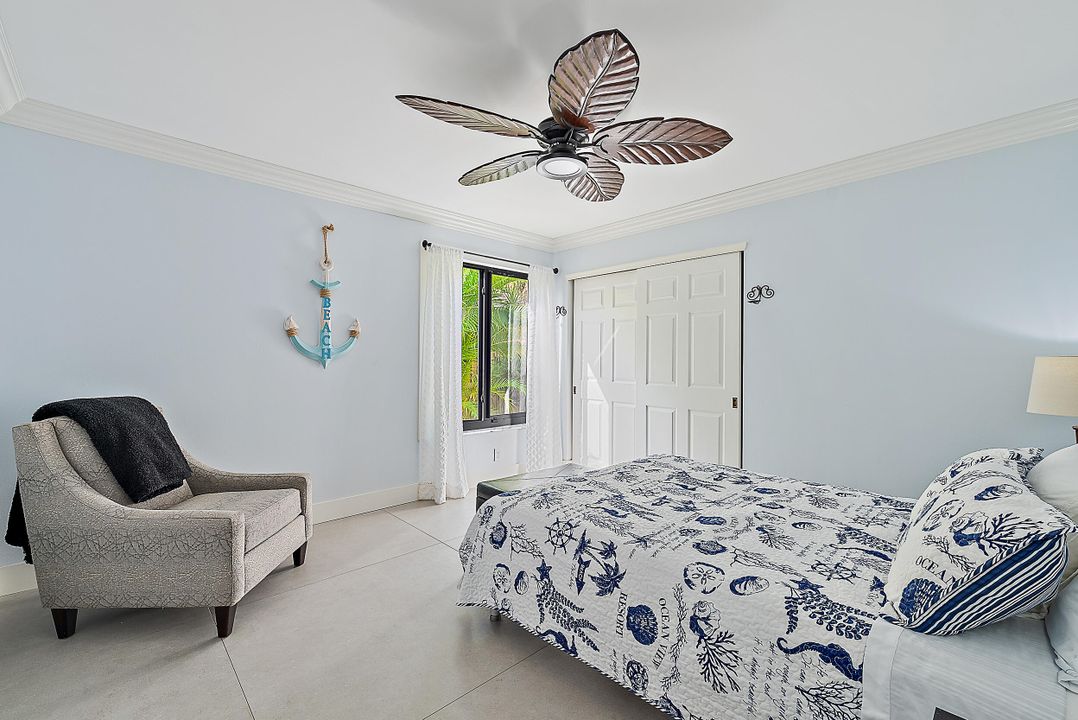 For Sale: $1,200,000 (3 beds, 2 baths, 2207 Square Feet)