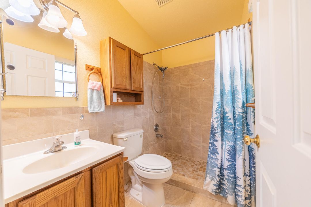 For Sale: $399,000 (3 beds, 2 baths, 1612 Square Feet)