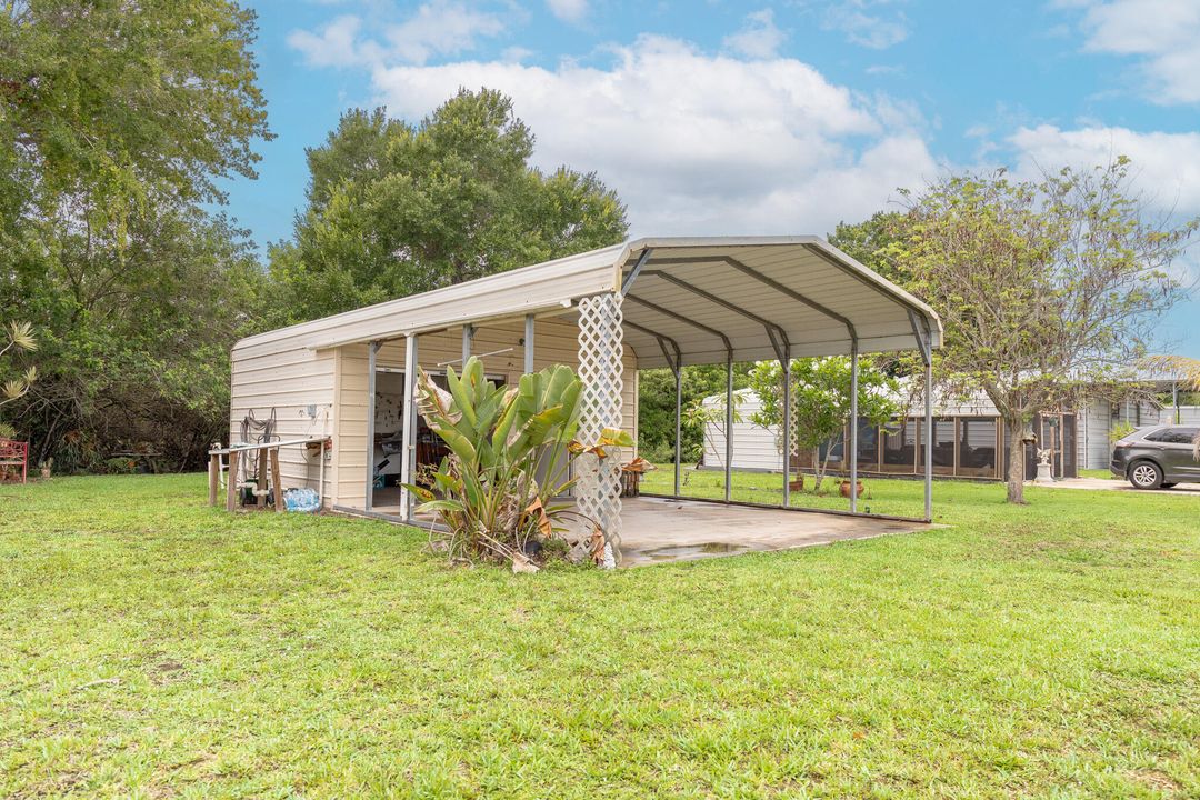 For Sale: $399,000 (3 beds, 2 baths, 1612 Square Feet)