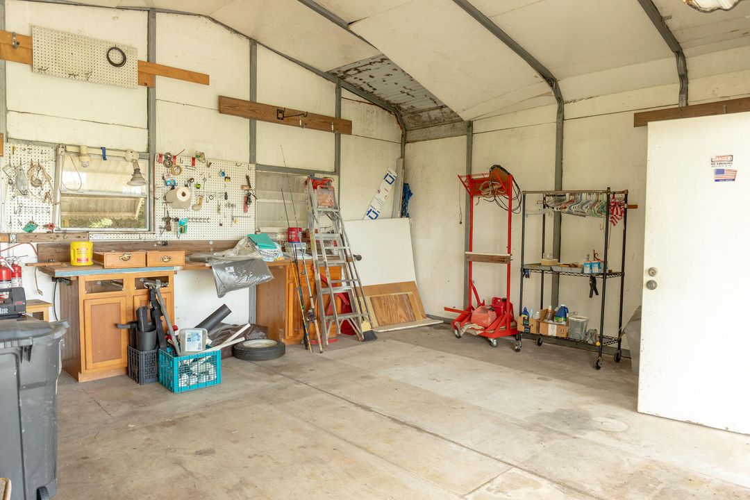 For Sale: $399,000 (3 beds, 2 baths, 1612 Square Feet)