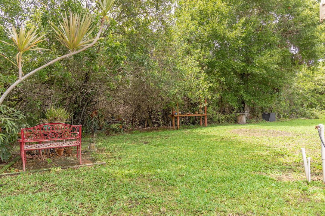 For Sale: $399,000 (3 beds, 2 baths, 1612 Square Feet)