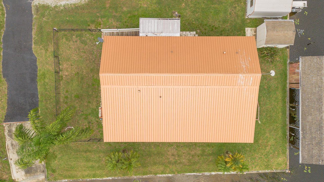 For Sale: $399,000 (3 beds, 2 baths, 1612 Square Feet)