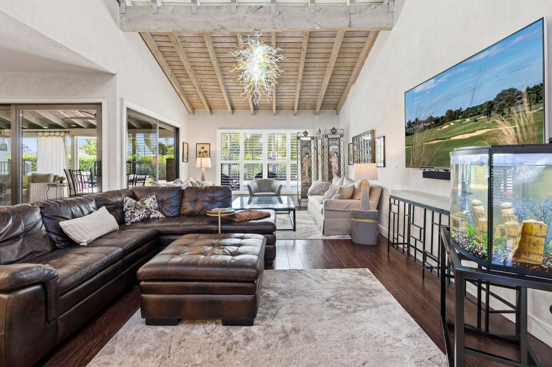 For Sale: $875,000 (3 beds, 2 baths, 2165 Square Feet)