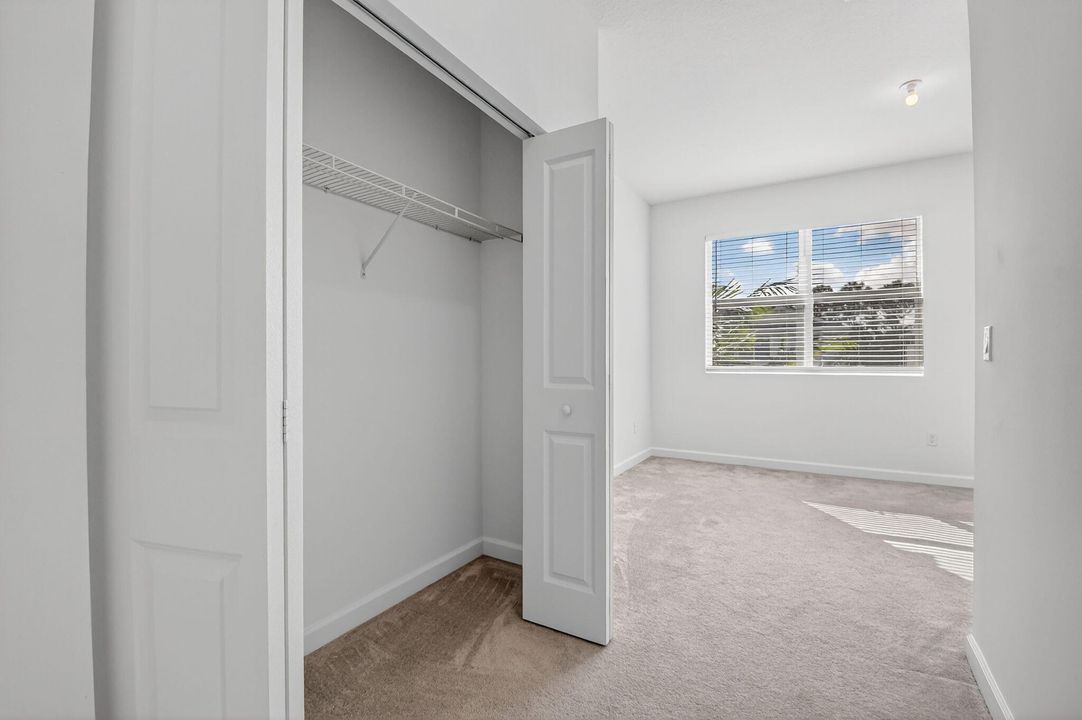 For Rent: $3,100 (3 beds, 2 baths, 1796 Square Feet)