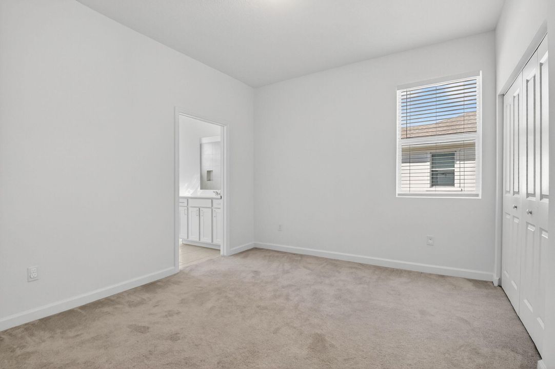 For Rent: $3,100 (3 beds, 2 baths, 1796 Square Feet)