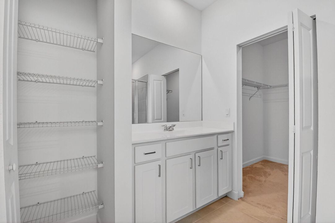 For Rent: $3,100 (3 beds, 2 baths, 1796 Square Feet)