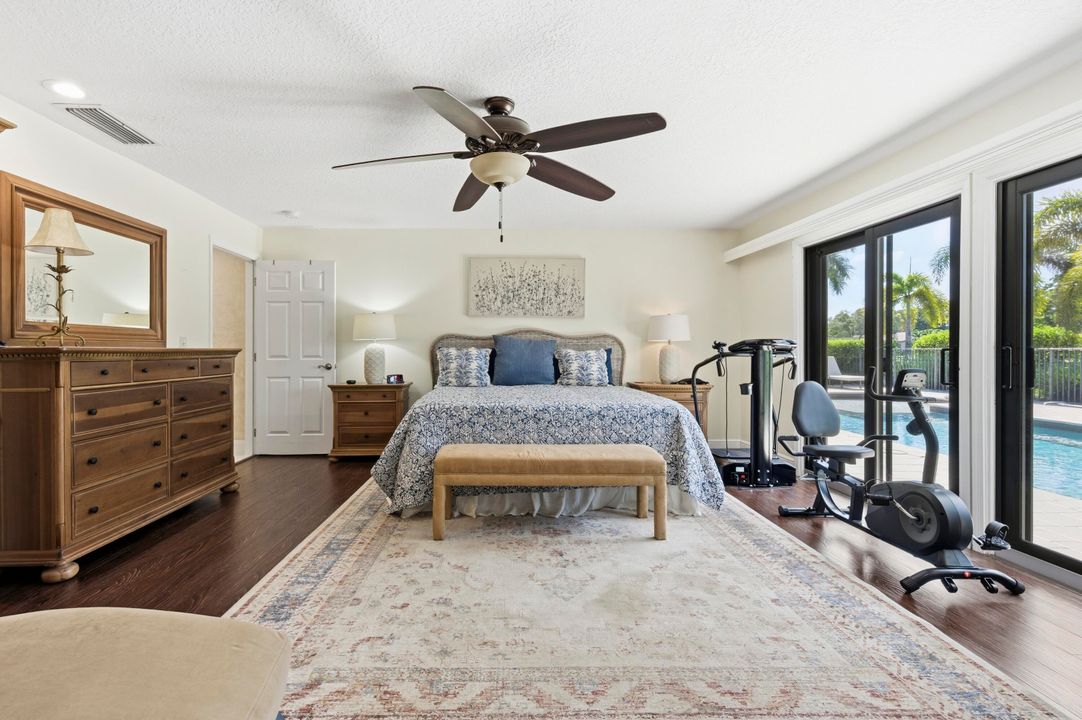 For Sale: $875,000 (3 beds, 2 baths, 2165 Square Feet)