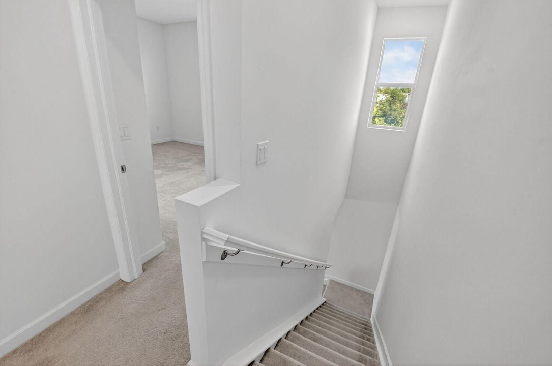 En Venta: $499,000 (3 camas, 2 baños, 1796 Pies cuadrados)