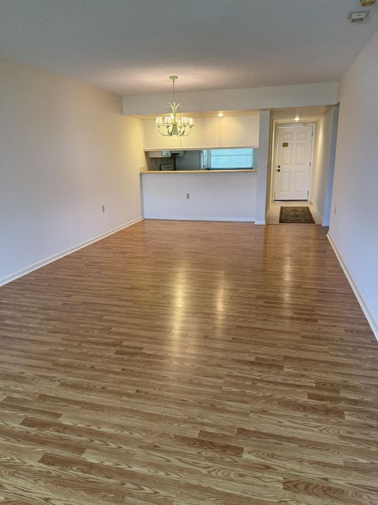 En Venta: $255,000 (2 camas, 2 baños, 1437 Pies cuadrados)