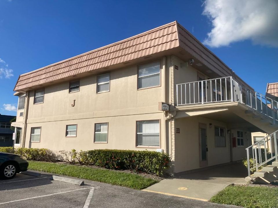 En Renta: $1,800 (2 camas, 2 baños, 883 Pies cuadrados)