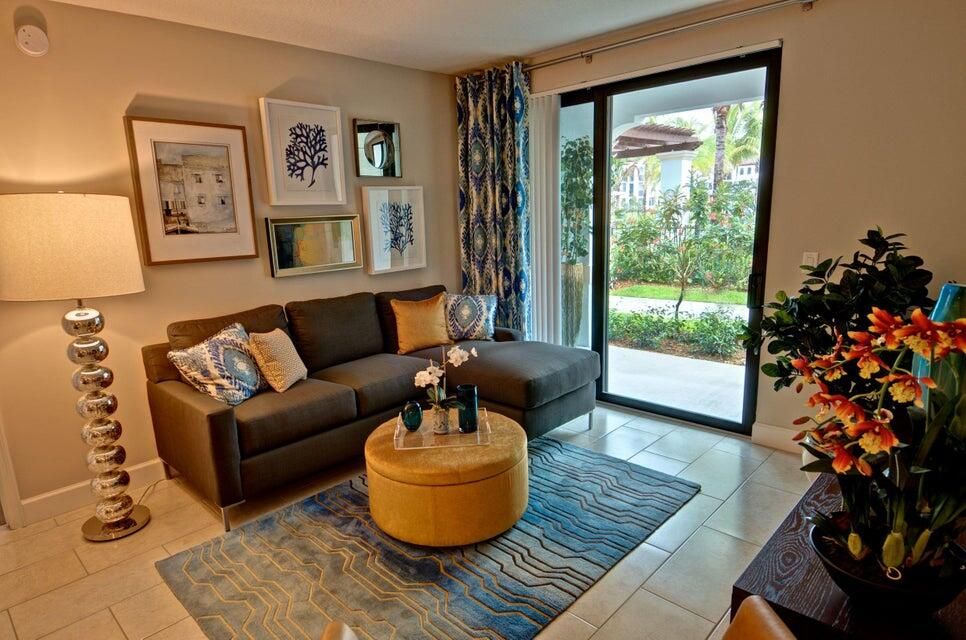 For Rent: $2,850 (2 beds, 2 baths, 1242 Square Feet)