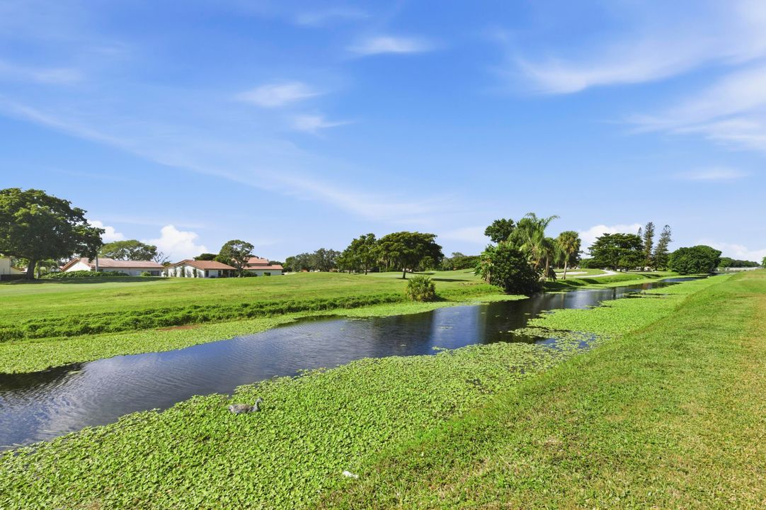 For Sale: $875,000 (3 beds, 2 baths, 2165 Square Feet)