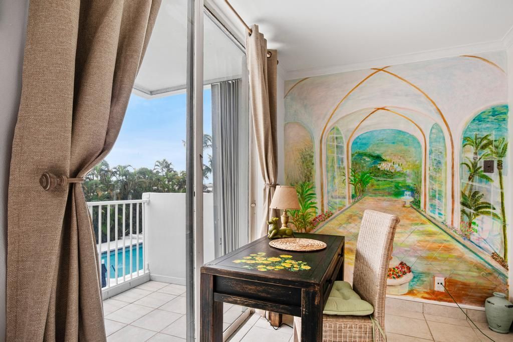 出租: $4,500 (2 贝兹, 2 浴室, 1447 平方英尺)