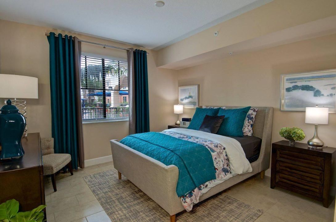 For Rent: $2,471 (2 beds, 2 baths, 1067 Square Feet)