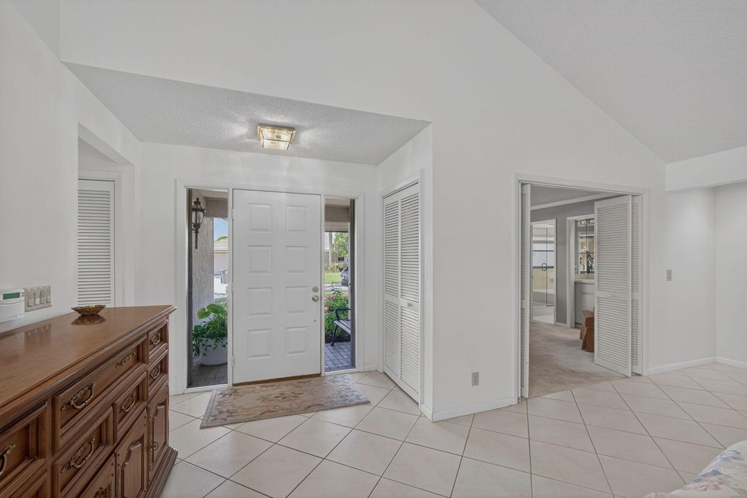 For Rent: $7,000 (3 beds, 2 baths, 1930 Square Feet)