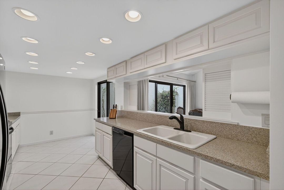 For Rent: $7,000 (3 beds, 2 baths, 1930 Square Feet)