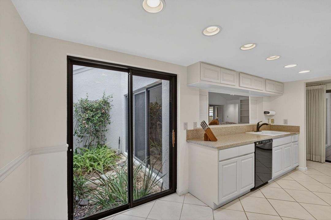 For Rent: $7,000 (3 beds, 2 baths, 1930 Square Feet)