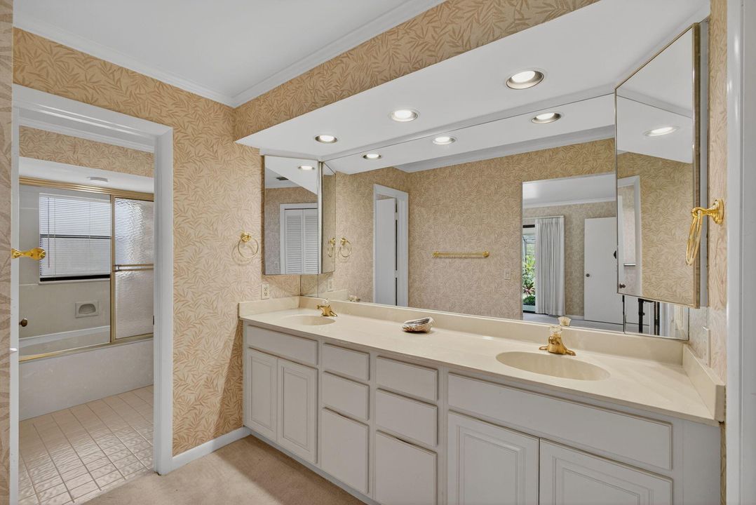 For Rent: $7,000 (3 beds, 2 baths, 1930 Square Feet)