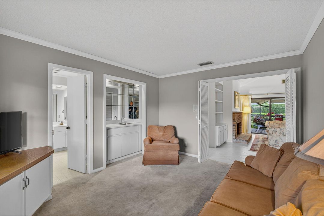 For Rent: $7,000 (3 beds, 2 baths, 1930 Square Feet)