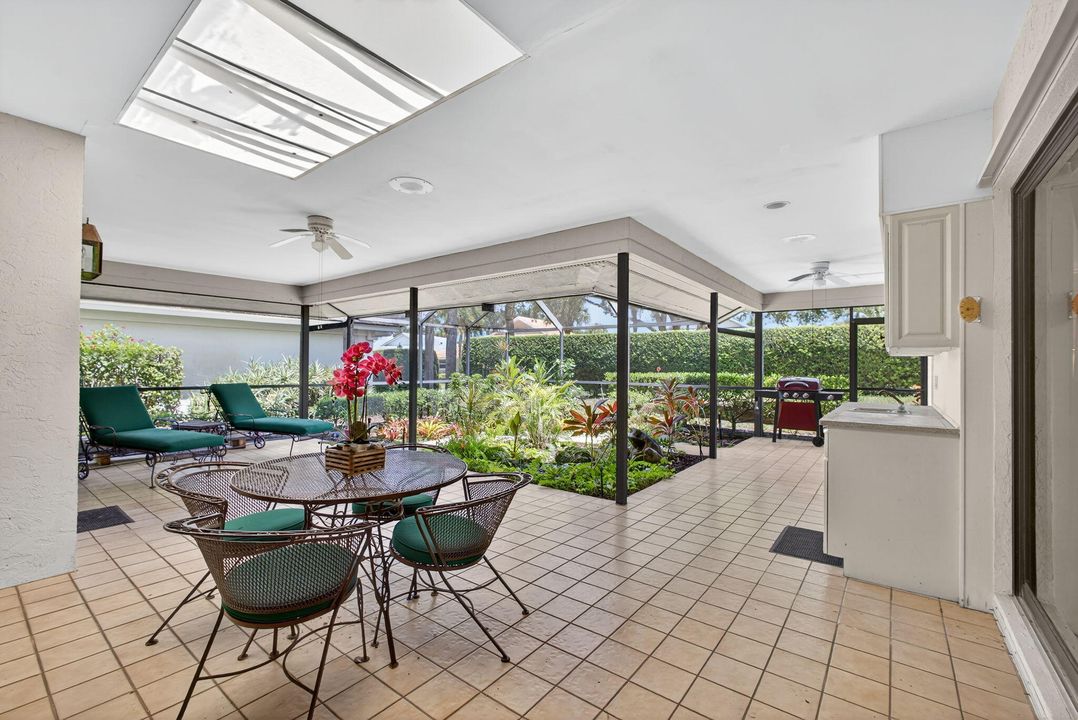 For Rent: $7,000 (3 beds, 2 baths, 1930 Square Feet)