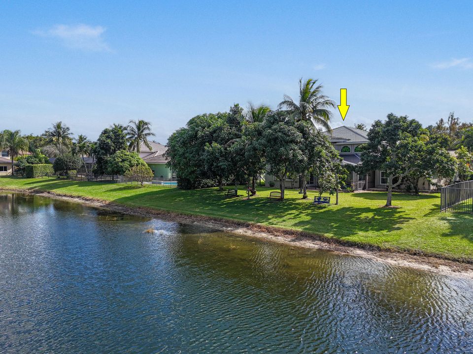 For Sale: $970,000 (5 beds, 3 baths, 3697 Square Feet)