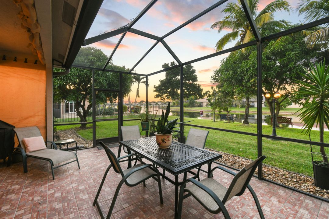 For Sale: $970,000 (5 beds, 3 baths, 3697 Square Feet)