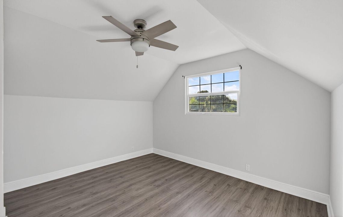 Activo con contrato: $480,000 (4 camas, 2 baños, 1160 Pies cuadrados)