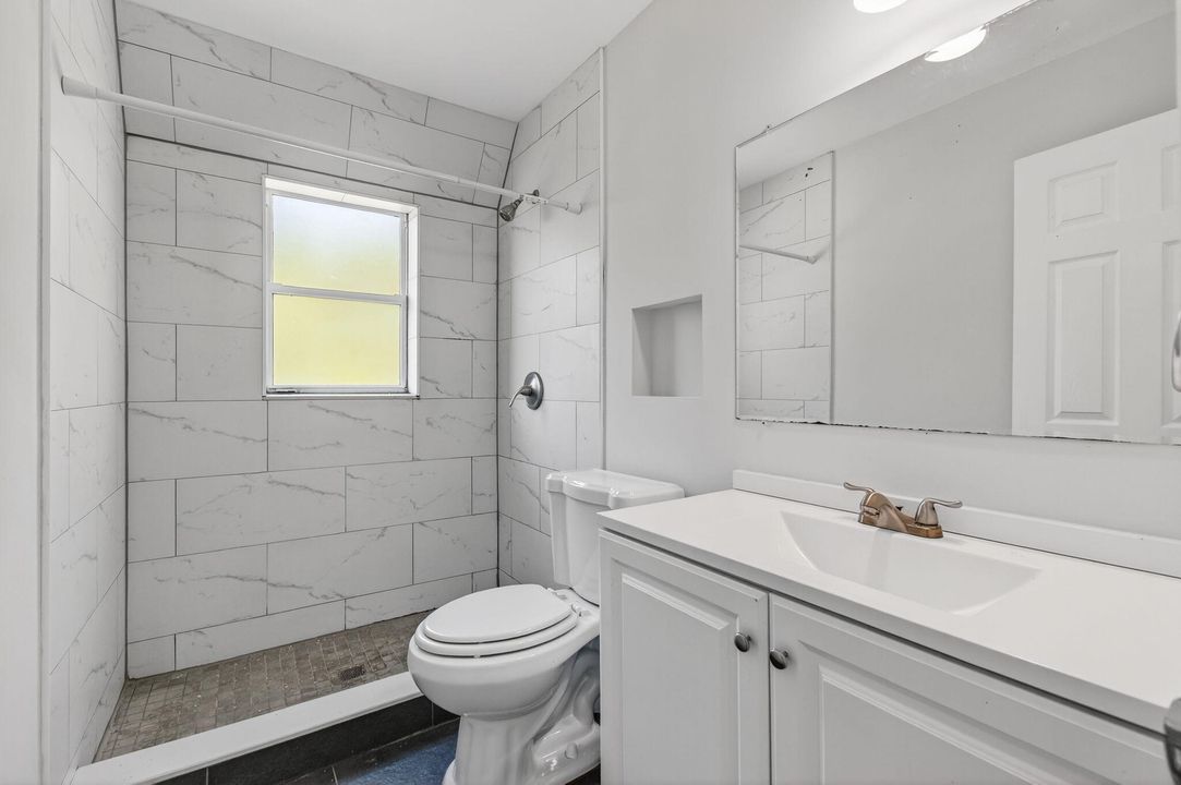 Activo con contrato: $480,000 (4 camas, 2 baños, 1160 Pies cuadrados)