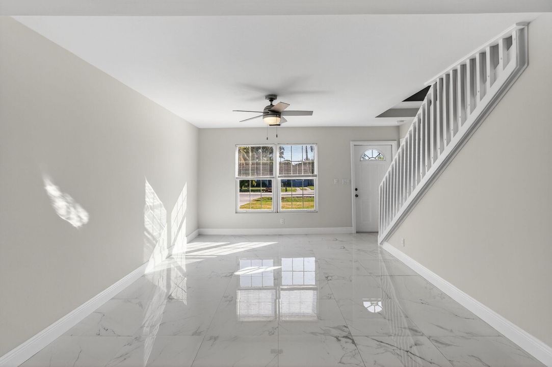 Activo con contrato: $480,000 (4 camas, 2 baños, 1160 Pies cuadrados)