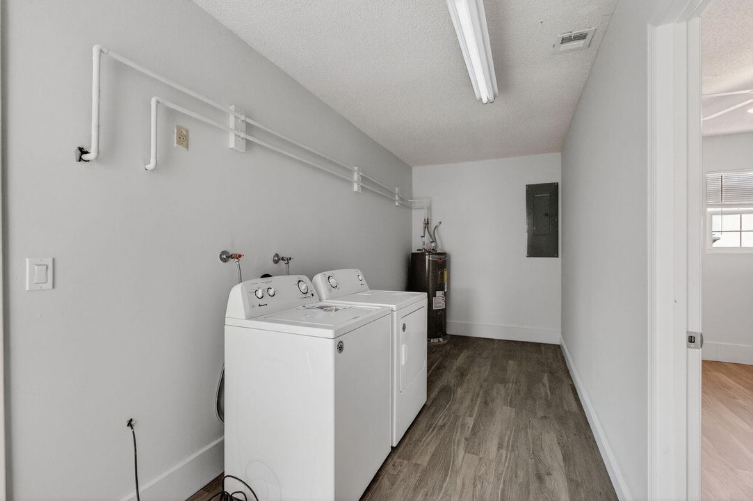 Activo con contrato: $480,000 (4 camas, 2 baños, 1160 Pies cuadrados)