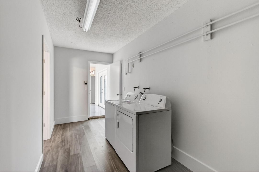 Activo con contrato: $480,000 (4 camas, 2 baños, 1160 Pies cuadrados)