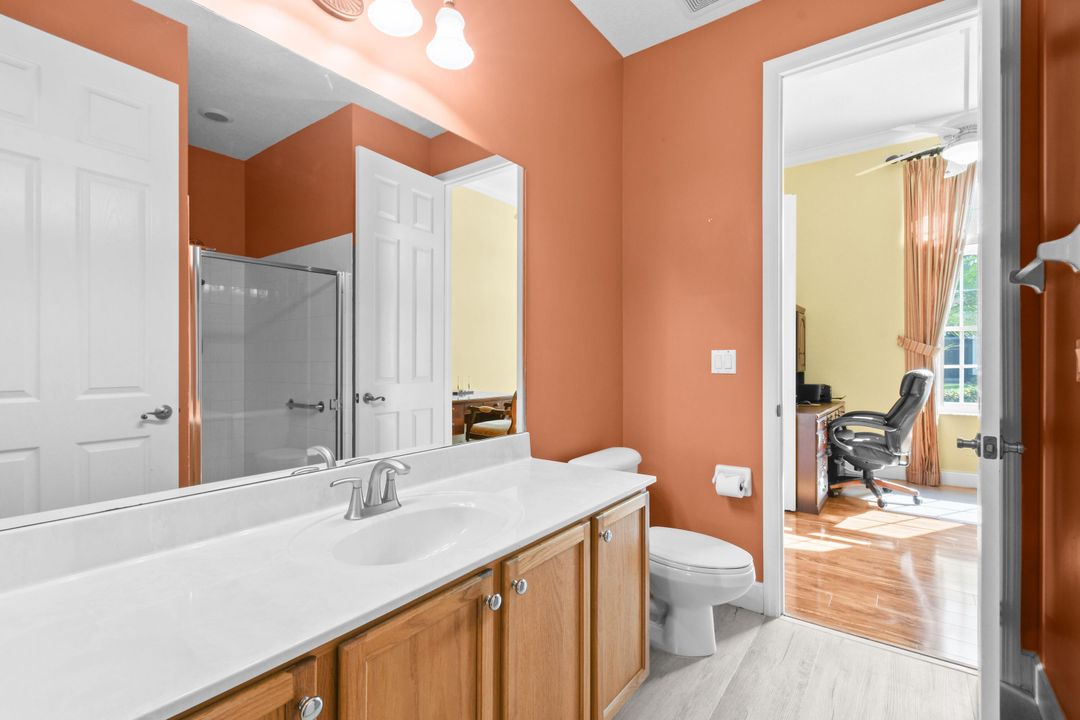 For Sale: $970,000 (5 beds, 3 baths, 3697 Square Feet)