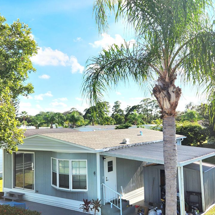 На продажу: $105,000 (2 спален, 2 ванн, 770 Квадратных фут)