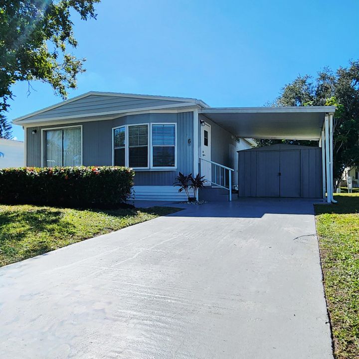 На продажу: $105,000 (2 спален, 2 ванн, 770 Квадратных фут)